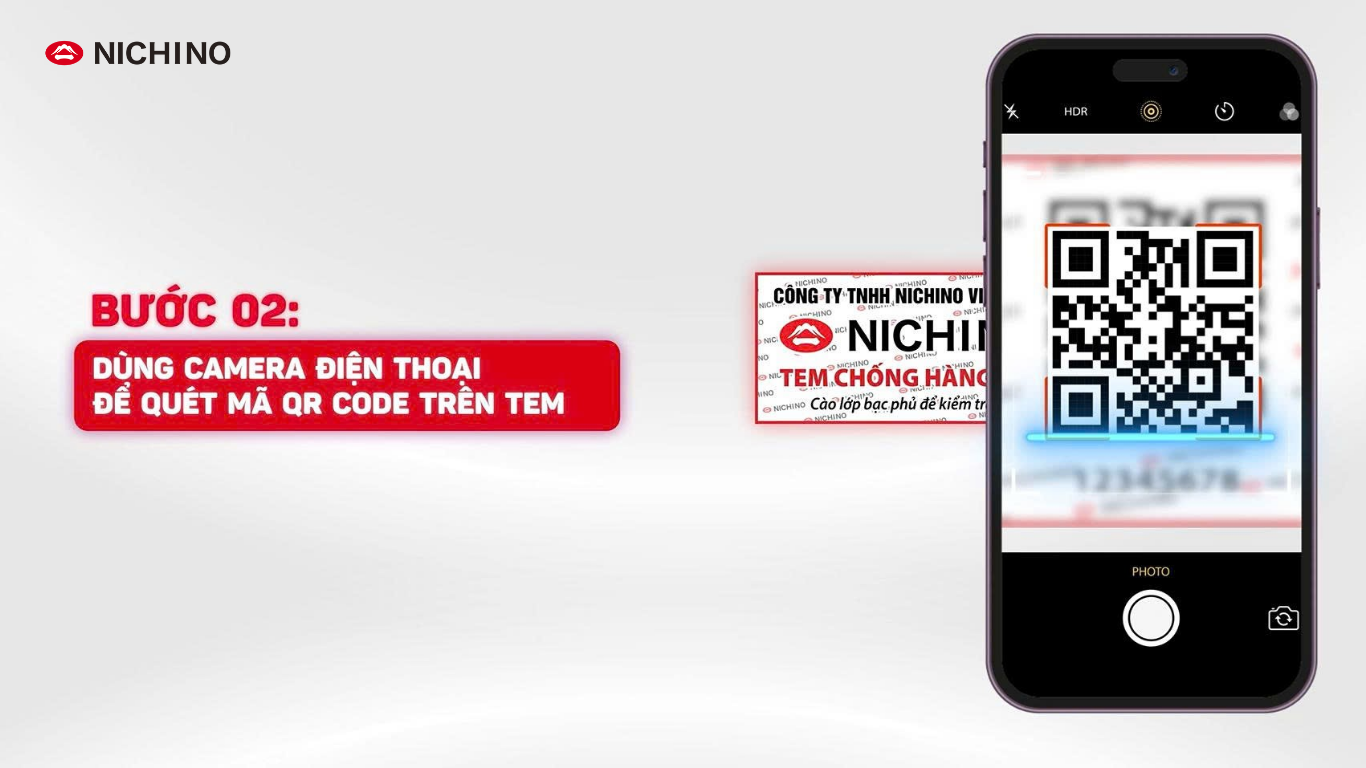 Bước 2: Dùng camera điện thoại quét mã QR.